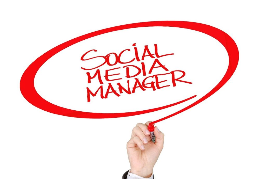 specialiste reseaux sociaux